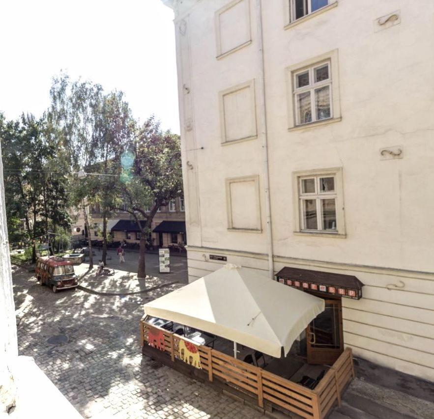 Apartments Near Rynok Square On Staroyevreyska And Fedorova Streets Lviv Exteriör bild