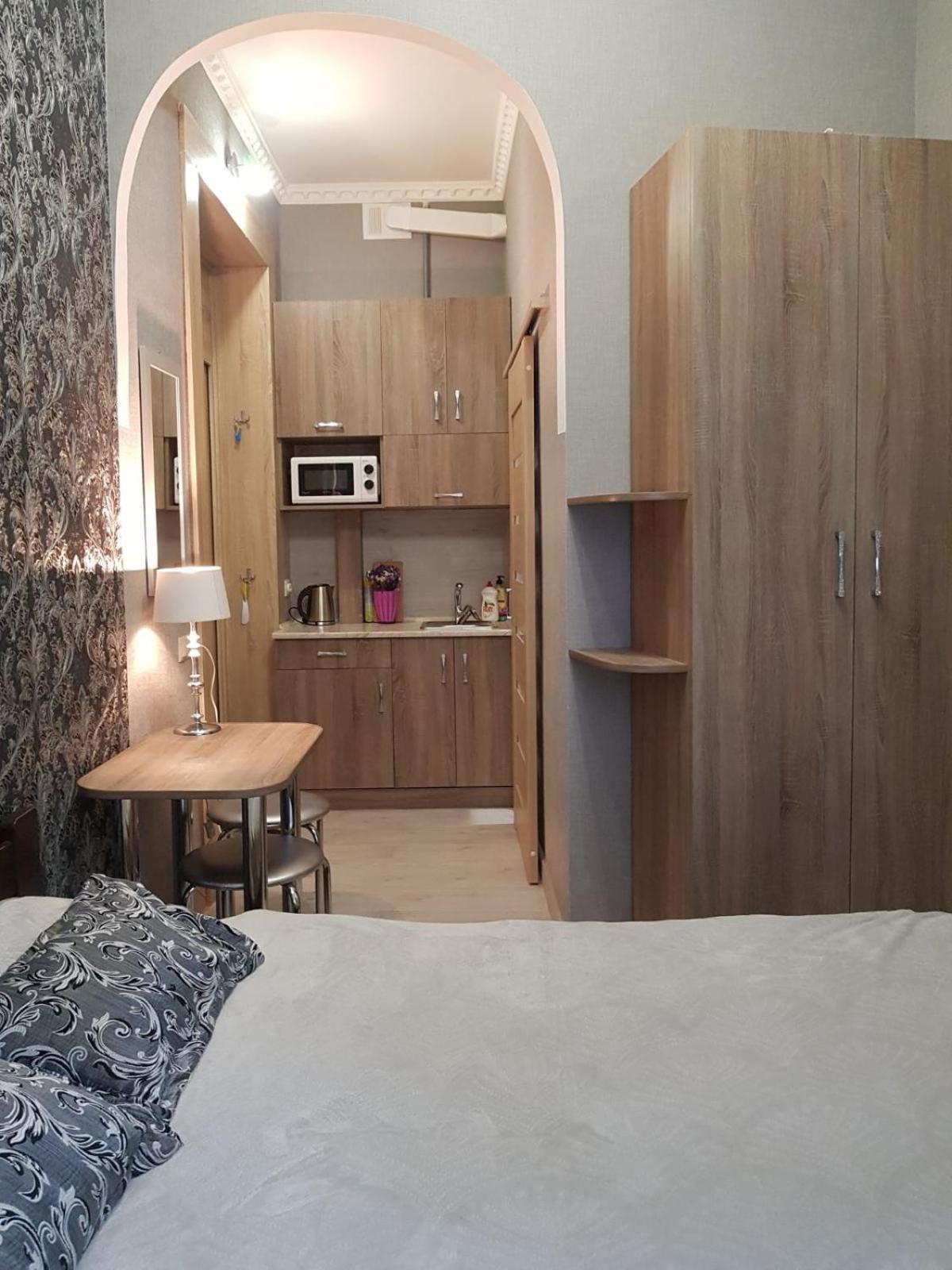 Apartments Near Rynok Square On Staroyevreyska And Fedorova Streets Lviv Rum bild